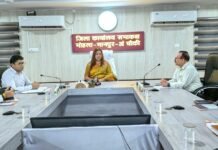 मेहनत और हुनर से थैलीटोला की महिलाएं गढ़ रहीं आत्मनिर्भरता की कहानी…