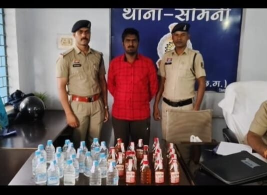 राजनांदगांव: मनकी में अवैध शराब बिक्री का भंडाफोड़, 44 पौवा शराब के साथ आरोपी गिरफ्तार…
