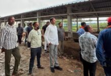 राजनांदगांव: गौरीनगर अंडरब्रिज हादसे में जान गॅवाने वाले मृतक के परिवार से मिले महापौर…