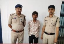 राजनांदगांव:चिखली पुलिस की कार्रवाई: चाकू दिखाकर डराने-धमकाने वाला आरोपी गिरफ्तार…