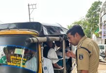 राजनांदगांव: स्कूली बच्चों की सुरक्षा को लेकर ट्रैफिक पुलिस अलर्ट, ऑटो चालकों को दी सख्त हिदायत…