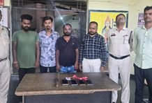राजनांदगांव: चाकू की नोक पर होटल संचालक से ₹800 की मांग, 4 आरोपी गिरफ्तार…