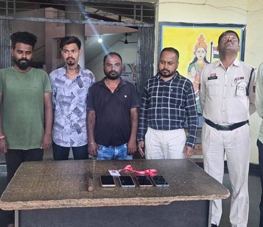 राजनांदगांव: चाकू की नोक पर होटल संचालक से ₹800 की मांग, 4 आरोपी गिरफ्तार…