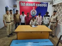 राजनांदगांव: गणेश उत्सव के दौरान असामाजिक तत्वों पर पुलिस की सख्ती, 10 पर प्रतिबंधात्मक कार्रवाई…