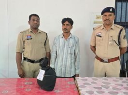 राजनांदगांव: गांजा बिक्री की फिराक में था आरोपी, पुलिस ने घेराबंदी कर 1.518 किलो गांजा किया जब्त…