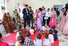 राजनांदगांव: आंगनबाड़ी में पौष्टिक भोजन, पोषण वाटिका और कुपोषित बच्चों की नियमित निगरानी के दिए निर्देश…
