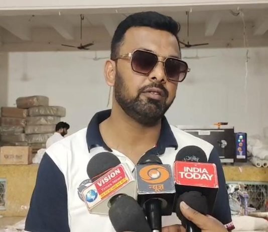 राजनांदगांव: दीपक जैन गिडिया ने कहा- दिव्यांगजनों को सहायता के साथ आत्मनिर्भर बनाना जरूरी…