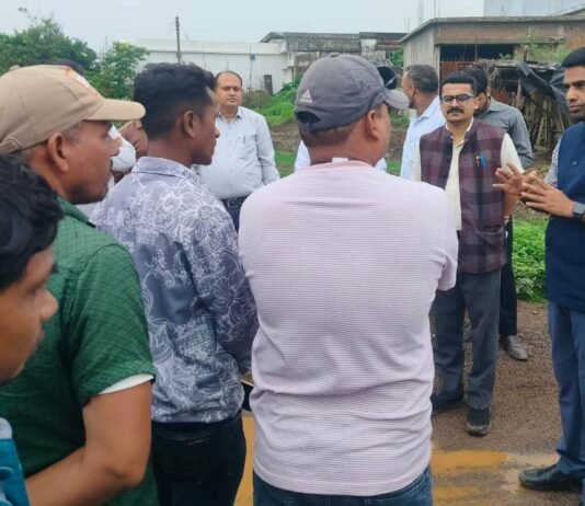 राजनांदगांव: कलेक्टर ने रवेली-तोरणकट्टा एवं तोरणकट्टा-ठाकुरटोला मार्ग का किया निरीक्षण…