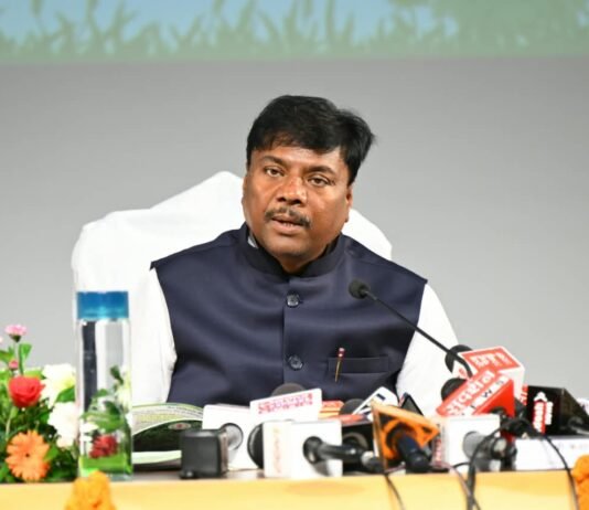 रायपुर : वन एवं जलवायु परिवर्तन मंत्री केदार कश्यप की पत्रवार्ता…