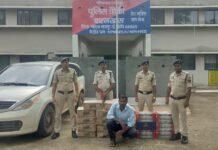 महाराष्ट्र से मध्यप्रदेश निर्मित शराब की तस्करी, 20 पेटी शराब के साथ आरोपी गिरफ्तार…