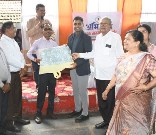 राजनांदगांव:अभिलाषा में गरिमामय शिक्षक सम्मान समारोह, 27 शिक्षकों का सम्मान, 9 दिव्यांग शिक्षकों सहित उत्कृष्ट कार्य करने वाले शिक्षकों को कलेक्टर ने किया सम्मानित…