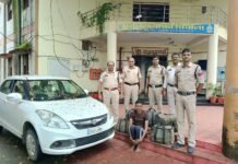 राजनांदगांव: चिचोला में अवैध शराब परिवहन पर पुलिस की कार्रवाई, 99 बल्क लीटर शराब के साथ आरोपी गिरफ्तार…