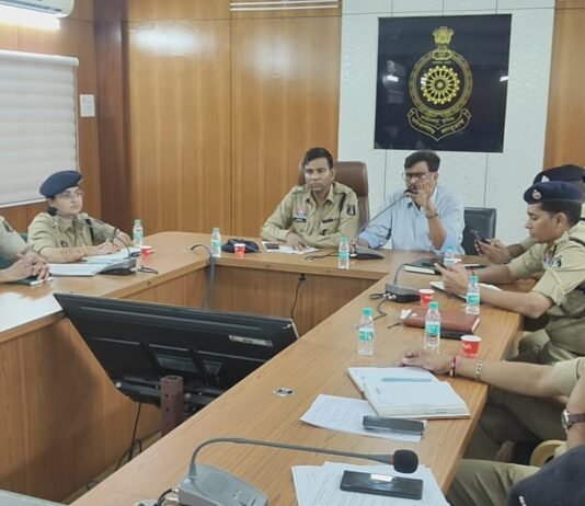 राजनांदगांव: गणेश विसर्जन झांकी को लेकर पुलिस की अहम बैठक, 33 समितियों को दिए दिशा-निर्देश…