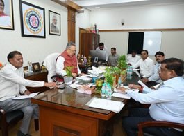 राजनांदगांव में रेलवे विकास कार्यों को मिलेगी गति, चिखली-गौरीनगर अंडरब्रिज सहित कई परियोजनाओं पर मंथन…
