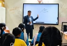 राजनांदगाव : प्रत्येक शनिवार एवं रविवार को विषय विशेषज्ञ और अधिकारी देंगे कैरियर संबंधी मार्गदर्शन…