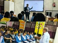 राजनांदगाव : पहले दिन 152 स्कूलों से 1270 शिक्षक और 15151 बच्चों को ऑनलाइन क्लास से जोड़ा…