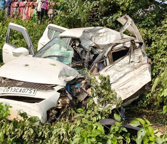 झारखंड में सड़क हादसे में राजनांदगांव के कौर परिवार के तीन लोगों की मौत, दो घायल…