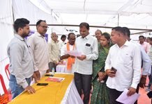 राजनांदगाव : सेवा संकल्प अभियान अंतर्गत 12 वार्डो के लिए लखोली स्कूल मैदान में आयोजित अंतिम शिविर में 53 आवेदन प्राप्त…