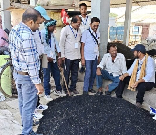 राजनांदगांव: अंतर्राज्यीय कृषक प्रशिक्षण सह भ्रमण से किसानों को मिली औषधि फसलों की उन्नत खेती की जानकारी…