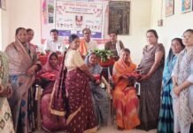 राजनांदगांव: सेवा संकल्प अभियान अंतर्गत ग्राम चारभाठा में आंगन मिलन सेवा कार्यक्रम का हुआ आयोजन…