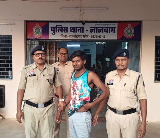राजनांदगांव : भंडारे के हवन कार्यक्रम में नशे की हालत में हंगामा, पुलिस ने की प्रतिबंधात्मक कार्रवाई…